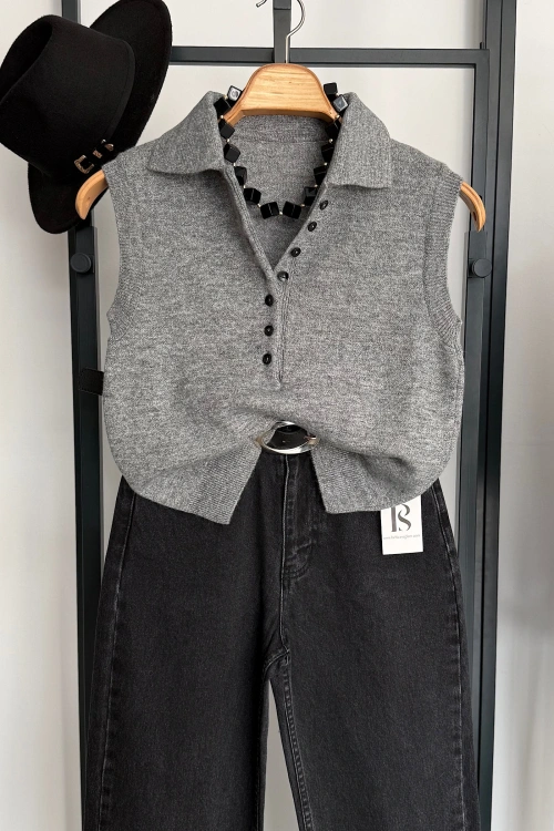 Düğmeli Kolsuz Kazak Gri