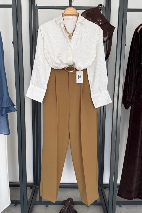 Jakarlı V Yaka Gömlek Beyaz