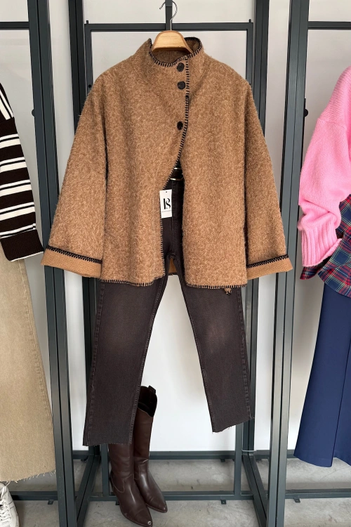 Kroşetalı Kıvırak Peluş Ceket Camel