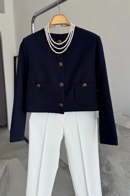 Metal Düğmeli Crop Ceket Lacivert