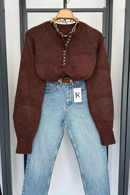 Patlı Düğmeli Kazak Koyu Tarçın