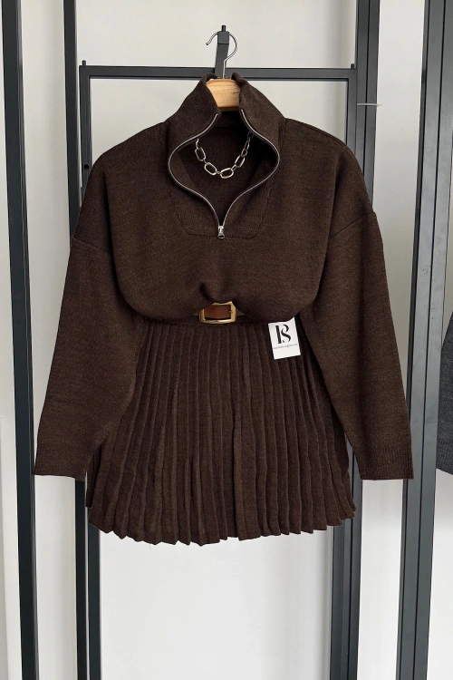 Polo Yaka Etekli Takım Kahverengi