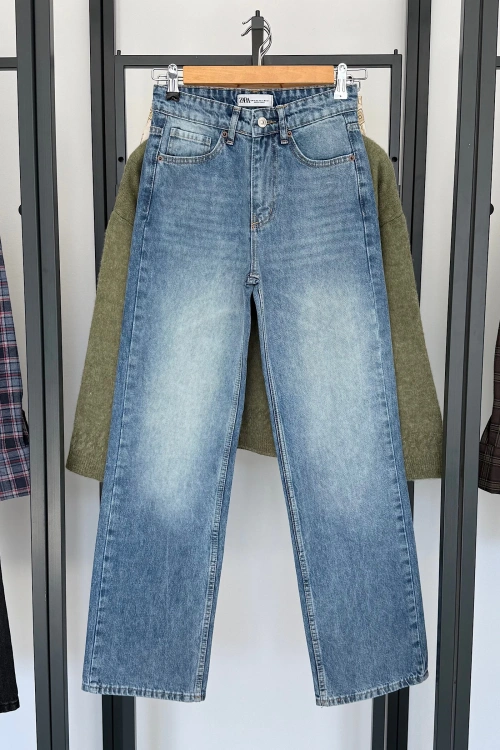 Straight Fit Vintage Görünümlü Jean Açık Mavi