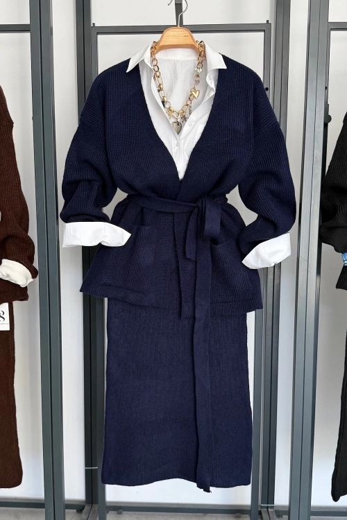 Uzun Etekli Cepli Kemerli Takım Lacivert