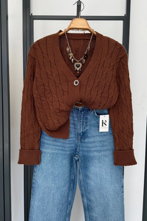 V Yaka 3 Düğmeli Hırka Süt Kahve