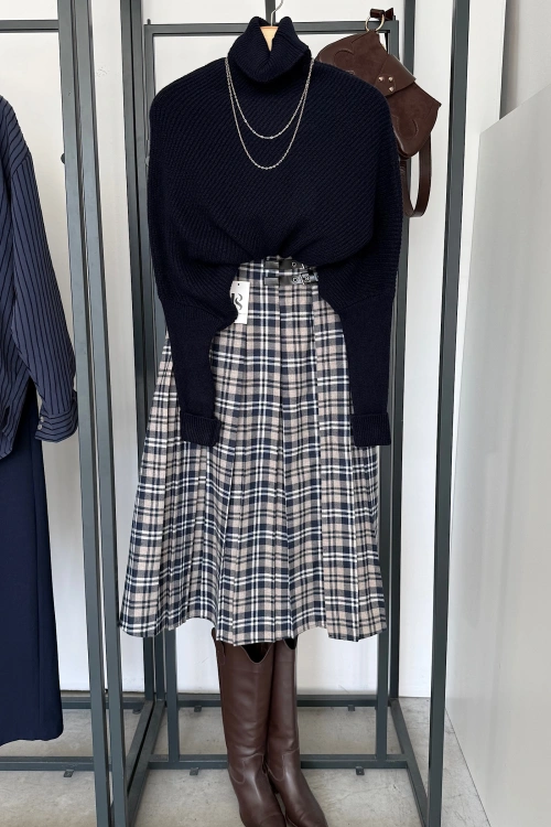 Yandan Yırtmaçlı İskoç Etek Lacivert-Bej