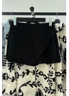 Inner Lined Covered Short Skirt