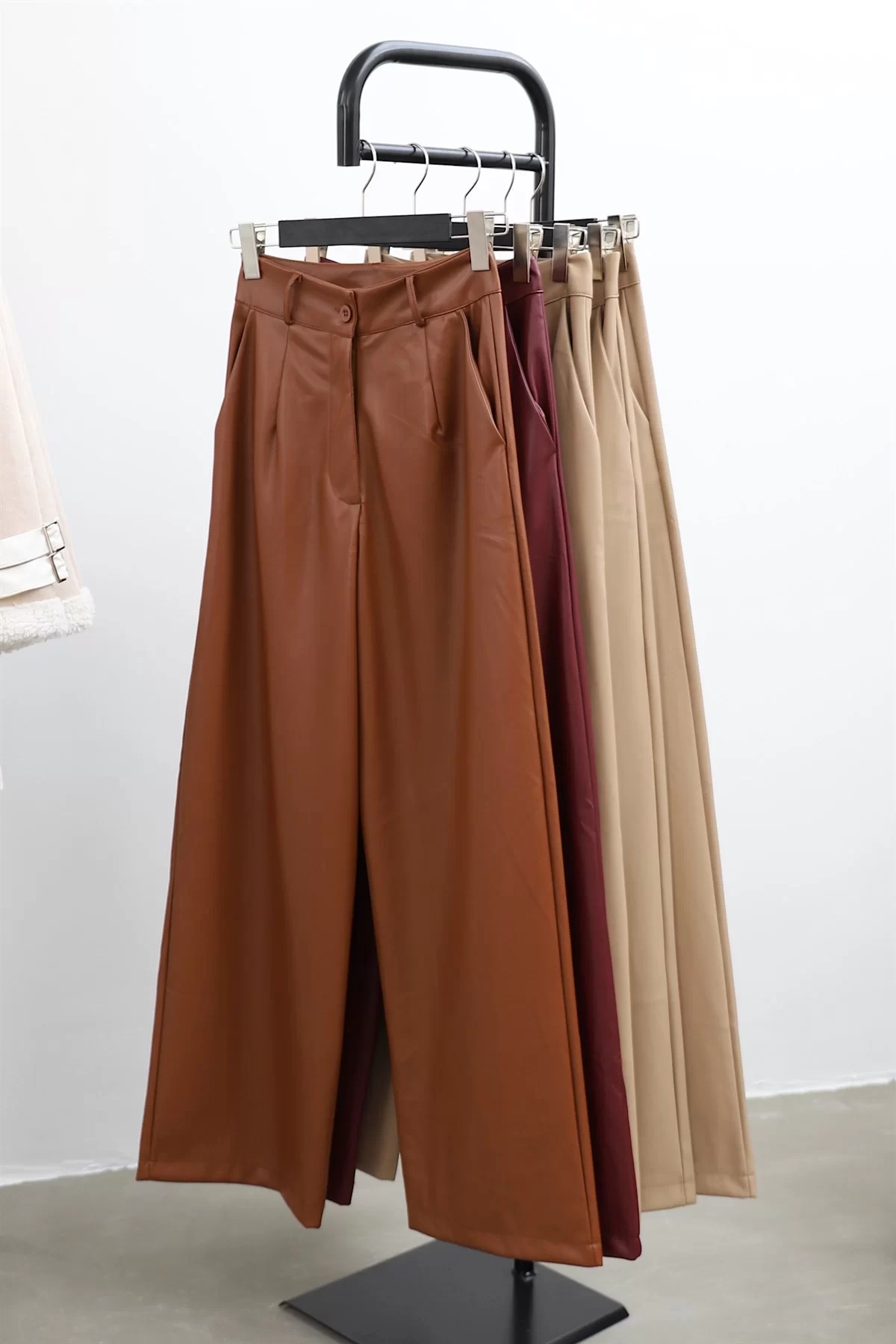 Bs Wide Leg Leather Trousers