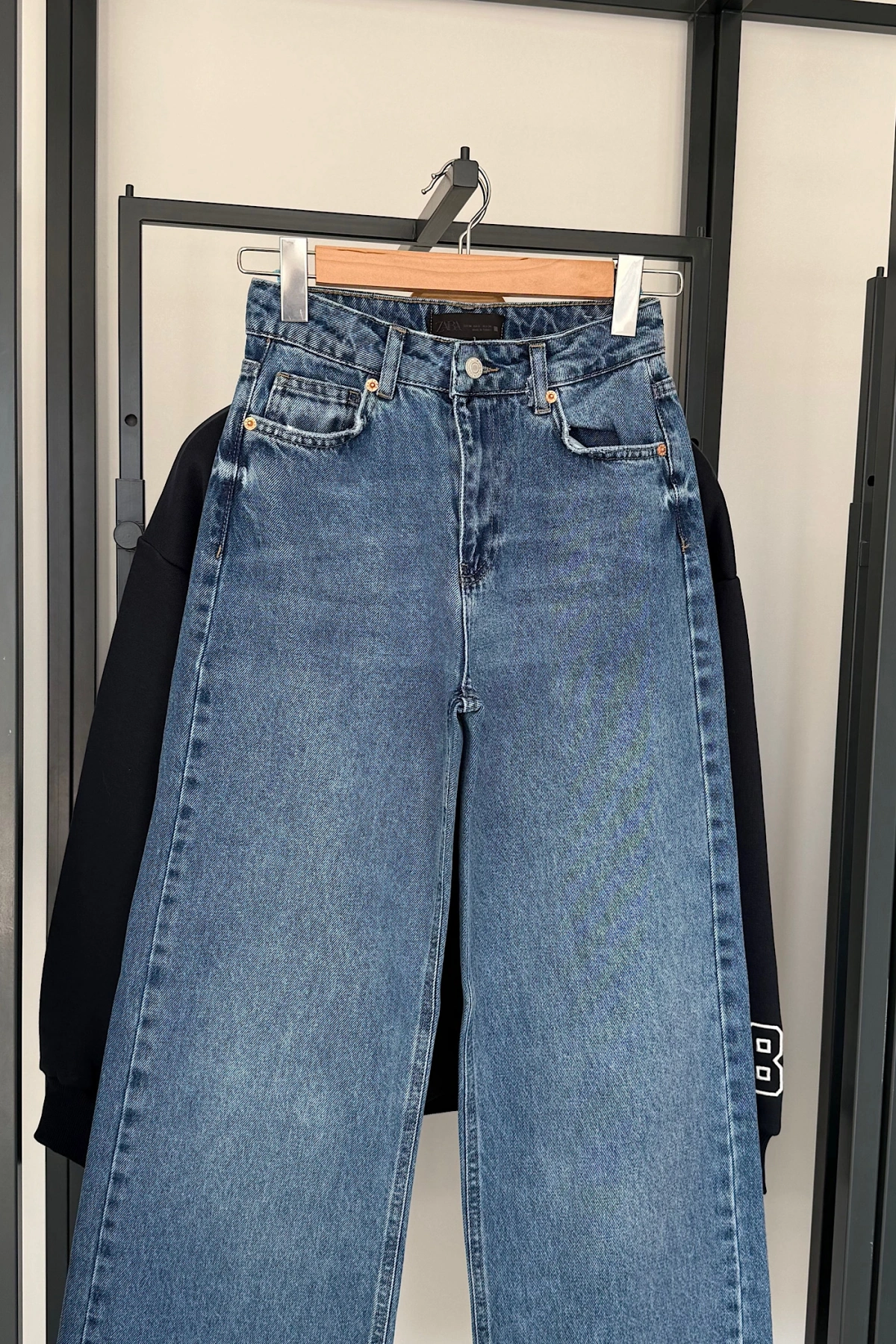 1002 Regular Wide jean Koyu Mavi