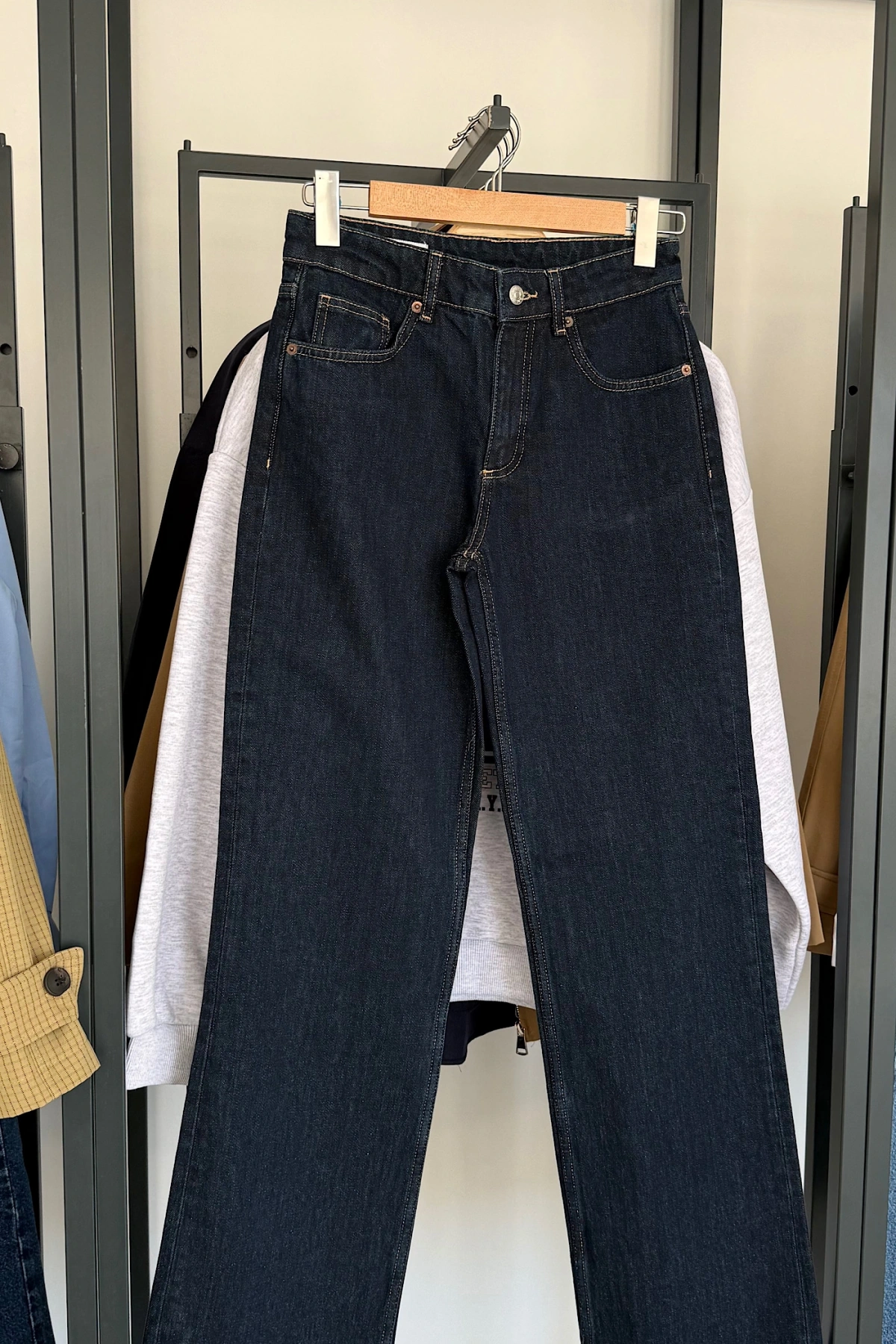 1003 Classic Straight Jean Lacivert