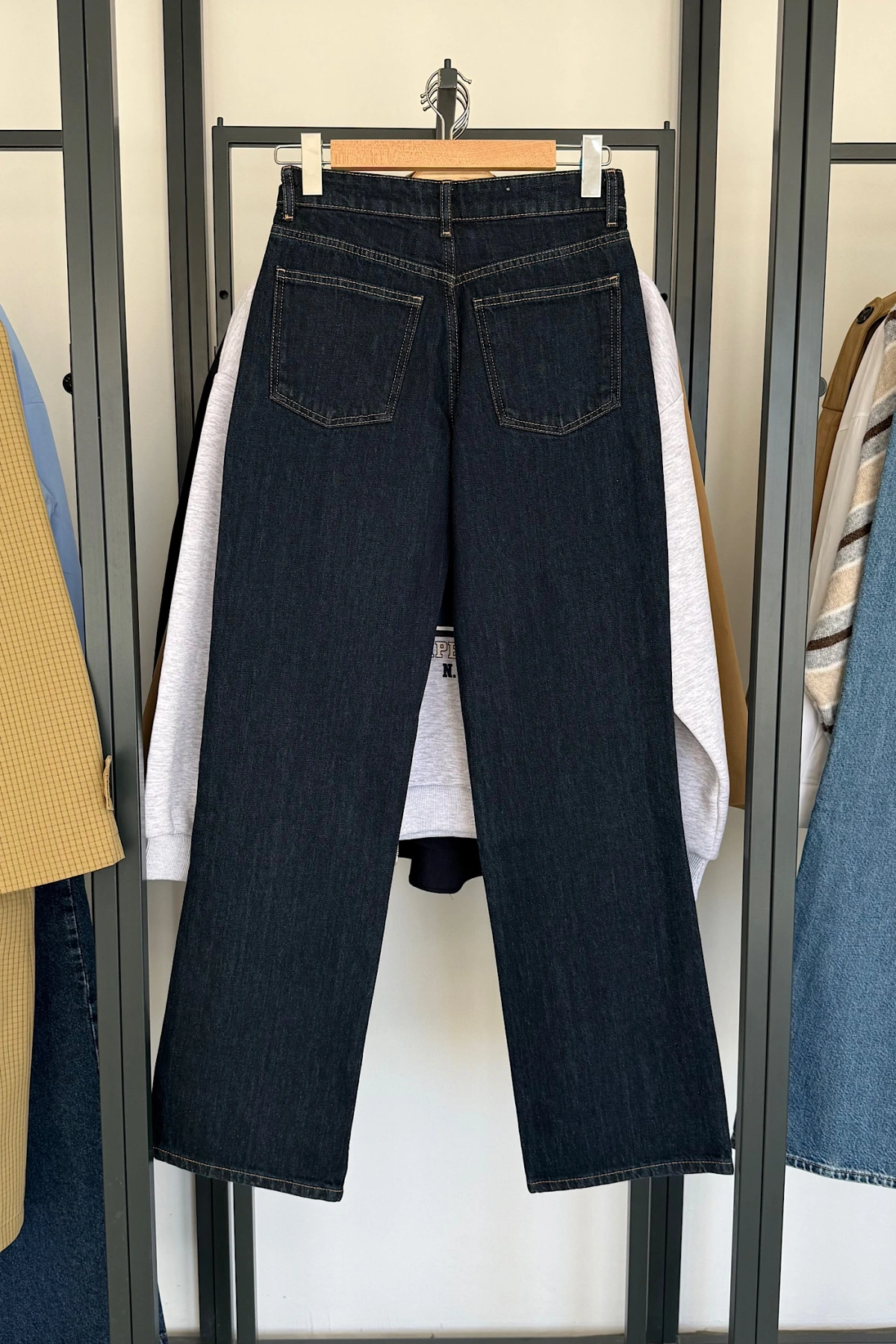 1003 Classic Straight Jean Lacivert