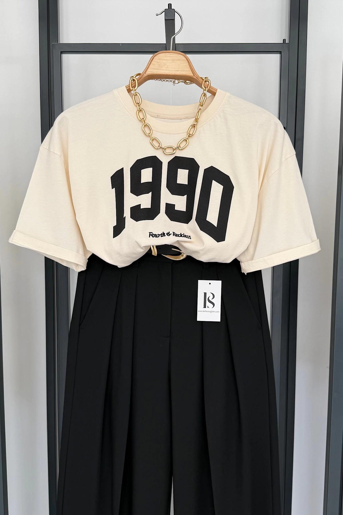 1990 Baskılı T-Shirt Ekru