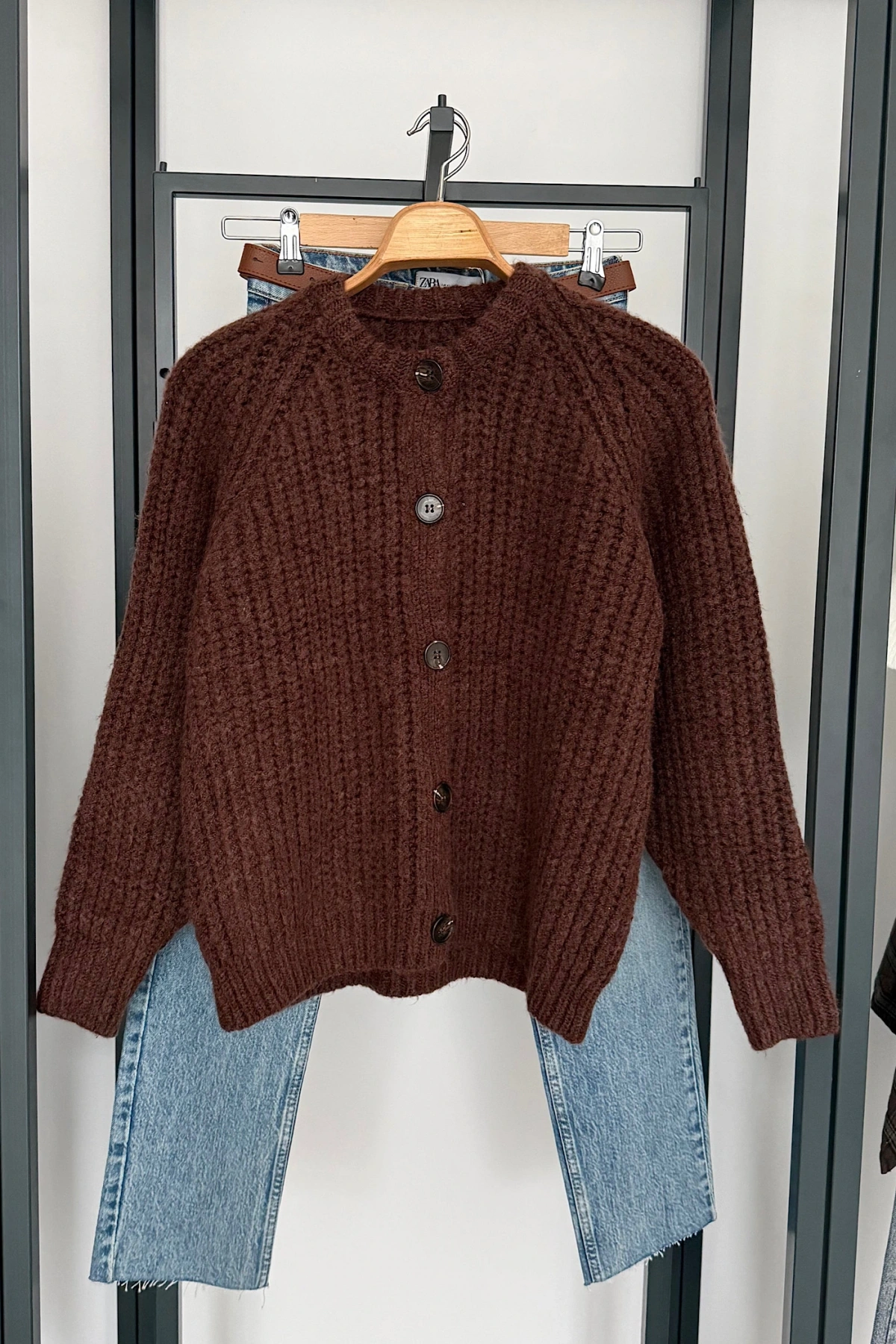 5 Düğmeli Hırka Kahverengi