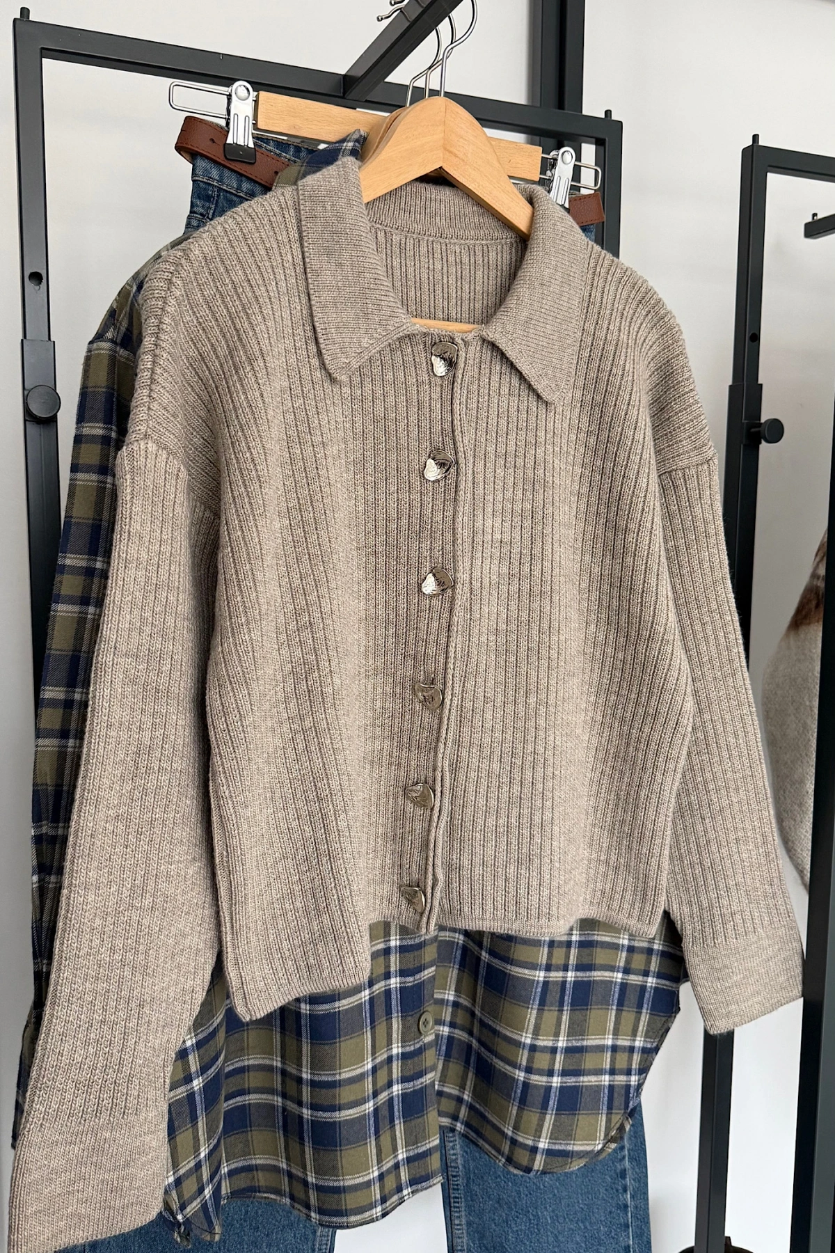 6 Düğmeli Hırka Vizon