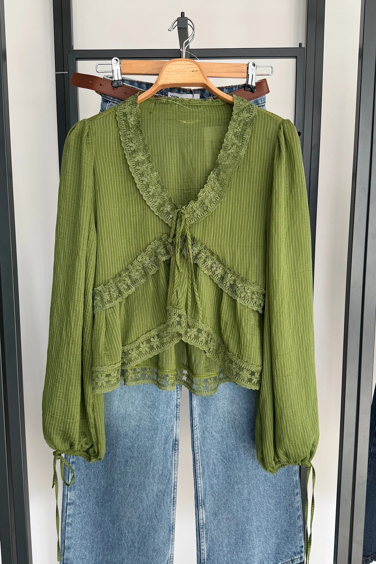 Dantelli Uzun Kol Bluz Yeşil