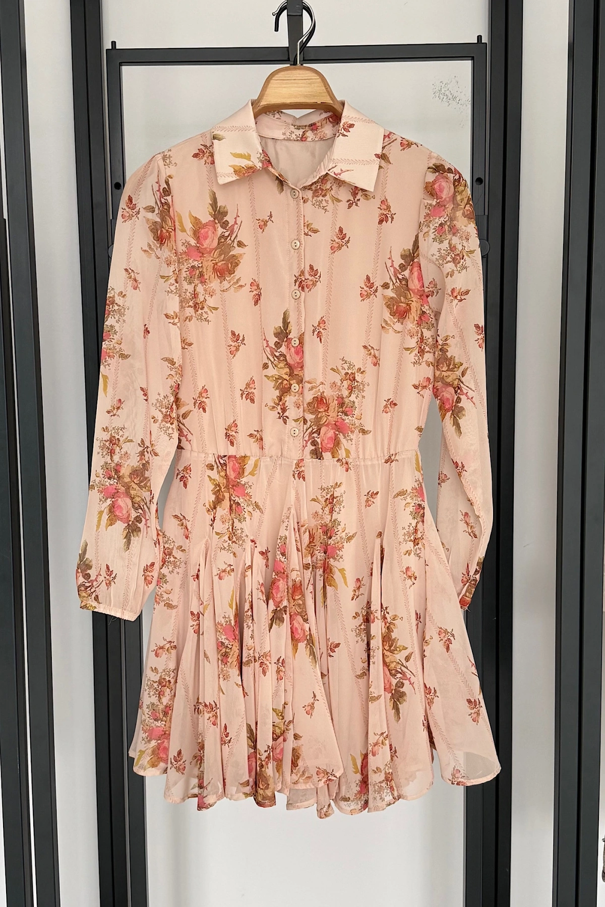 Gömlek Yaka Mini Şifon Elbise Bej