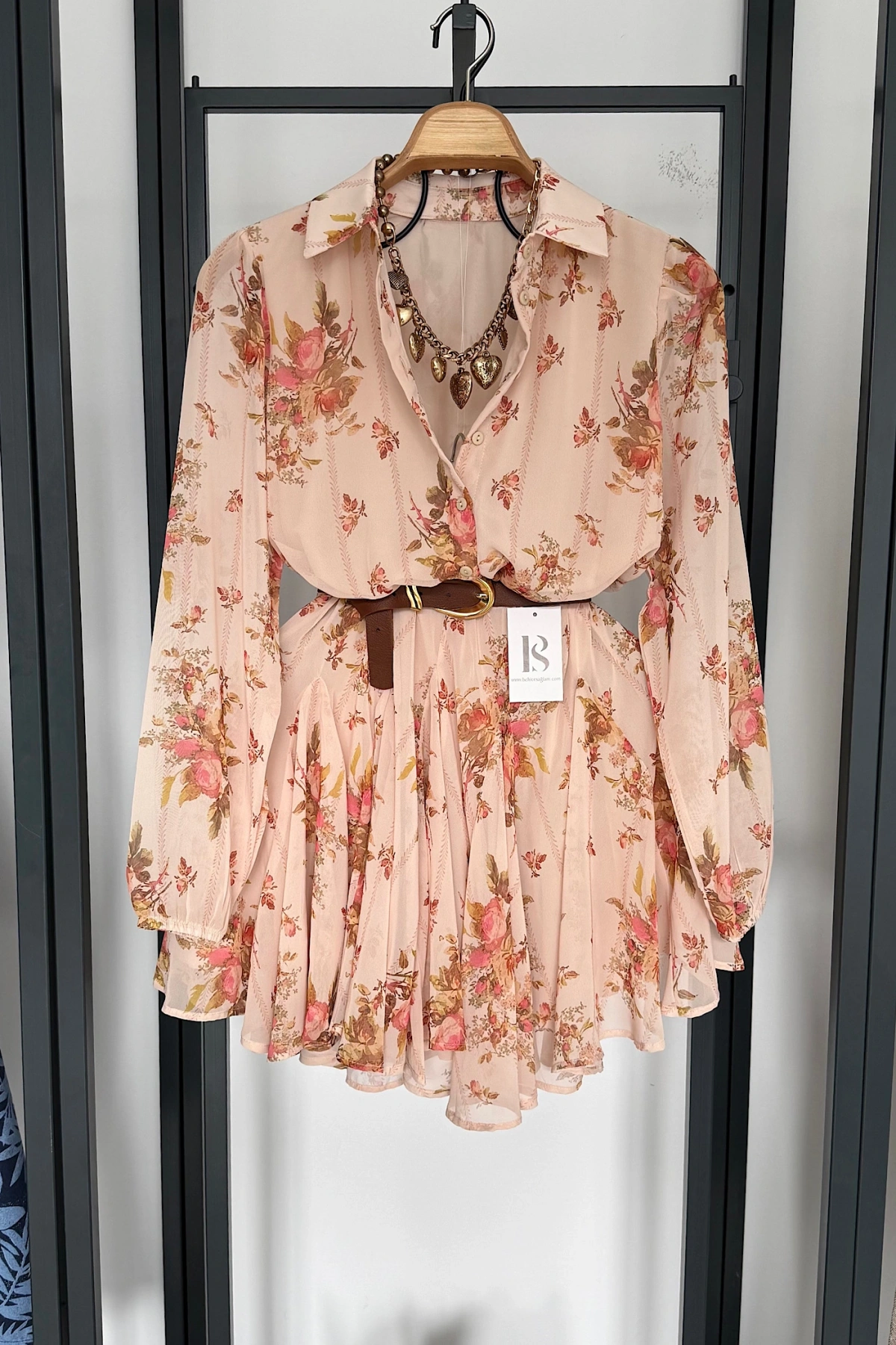 Gömlek Yaka Mini Şifon Elbise Bej