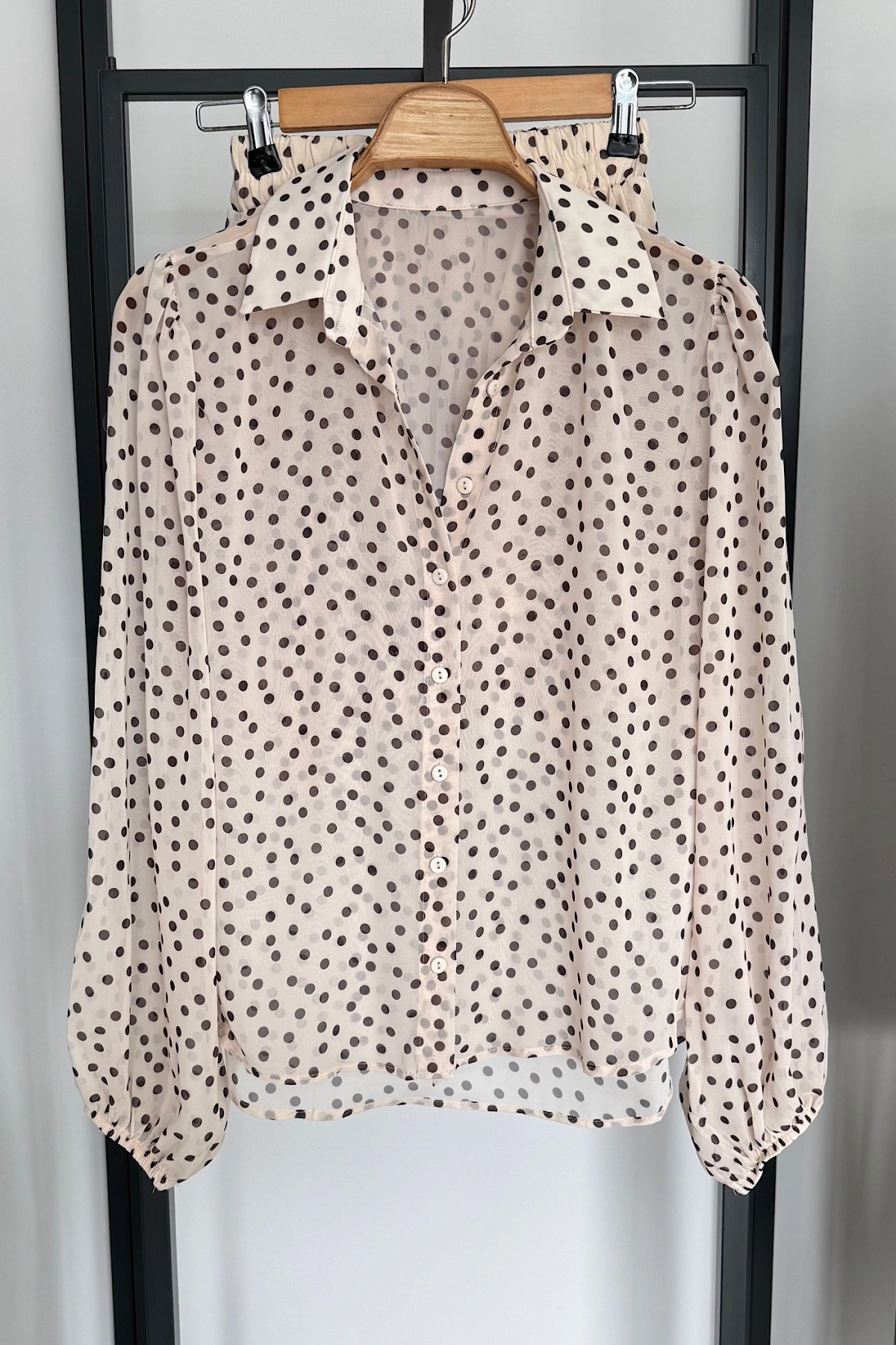 Puantiyeli Asimetrik Takım Bej