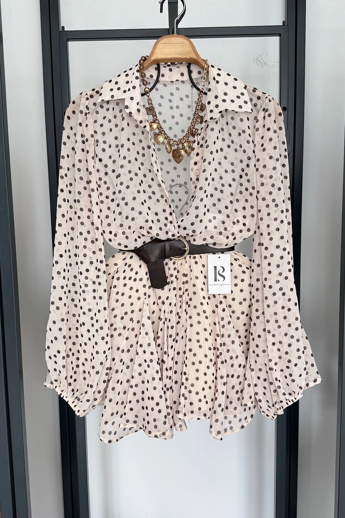 Puantiyeli Asimetrik Takım Bej