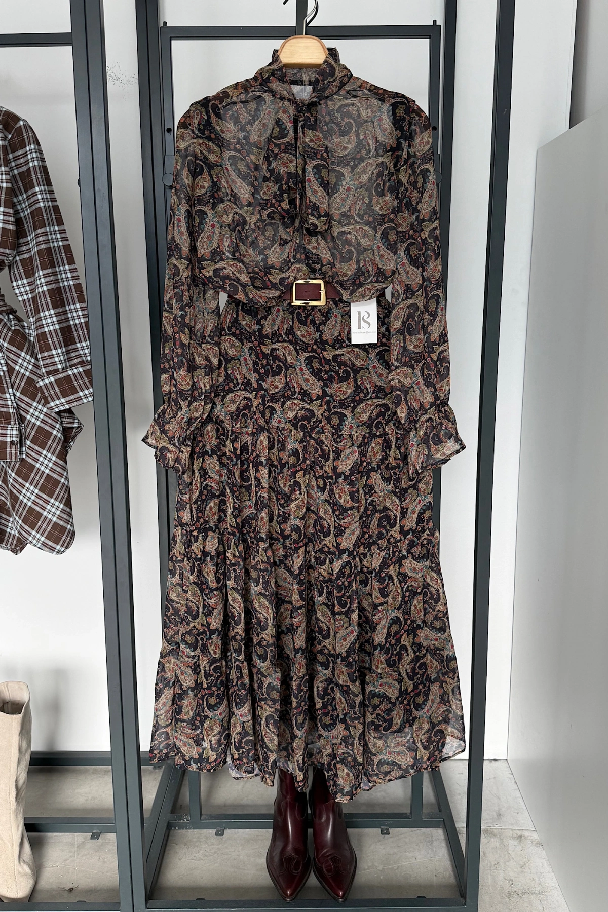 Fiyonklu Gömlek Kat Etekli Şifon Takım Yeşil