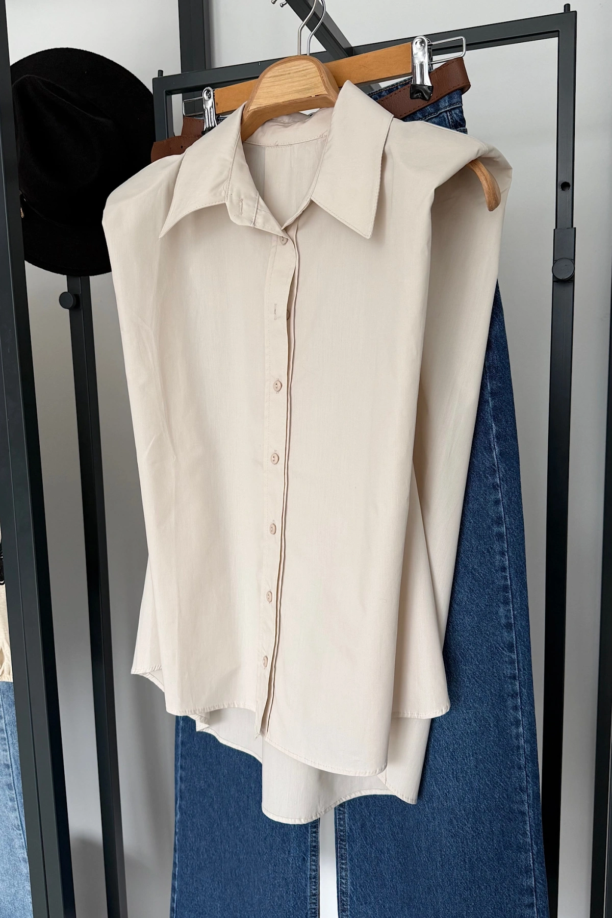 Vatkalı Kısa Kol Gömlek Taş