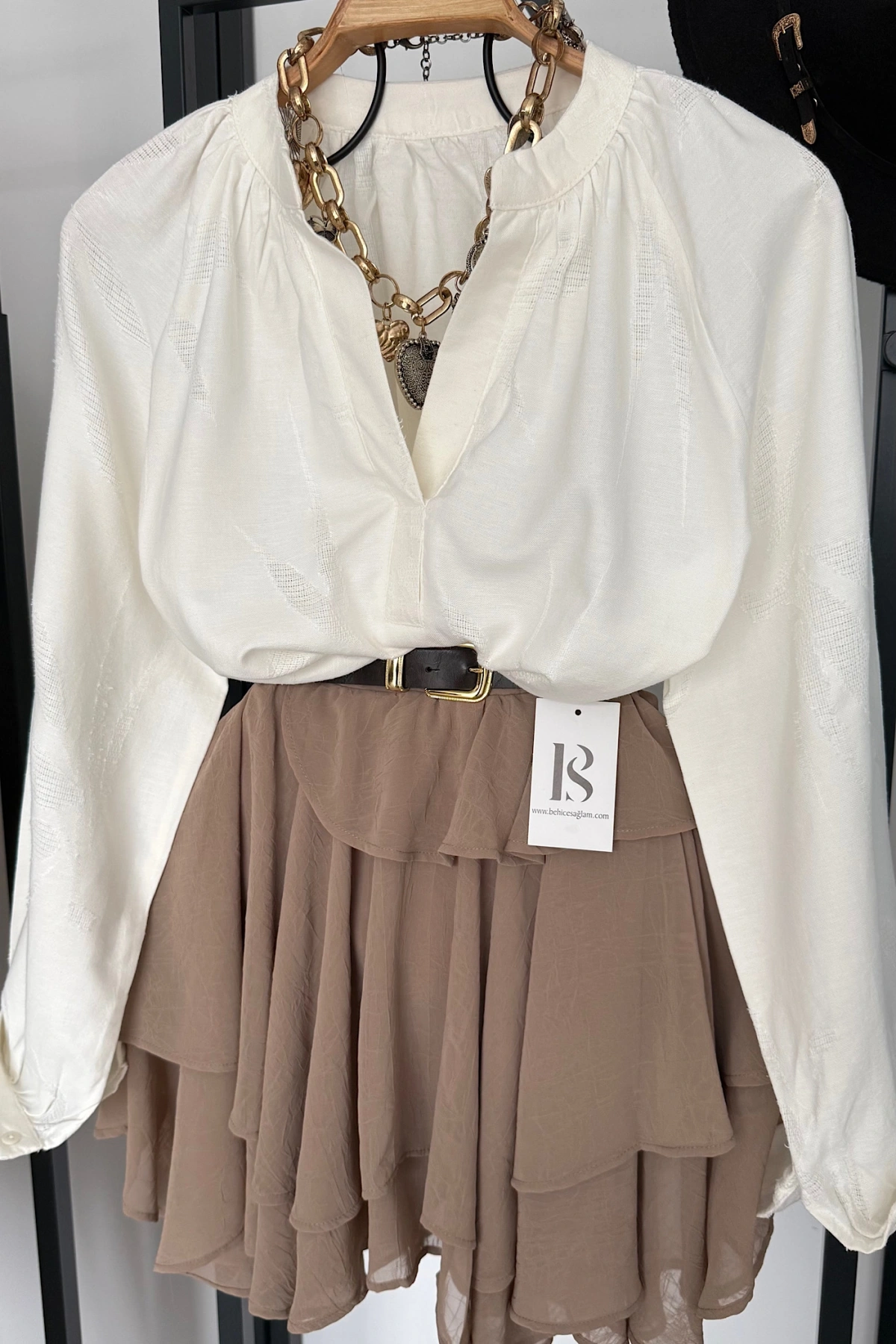 Hakim Yaka Eskitme Desenli Gömlek Krem