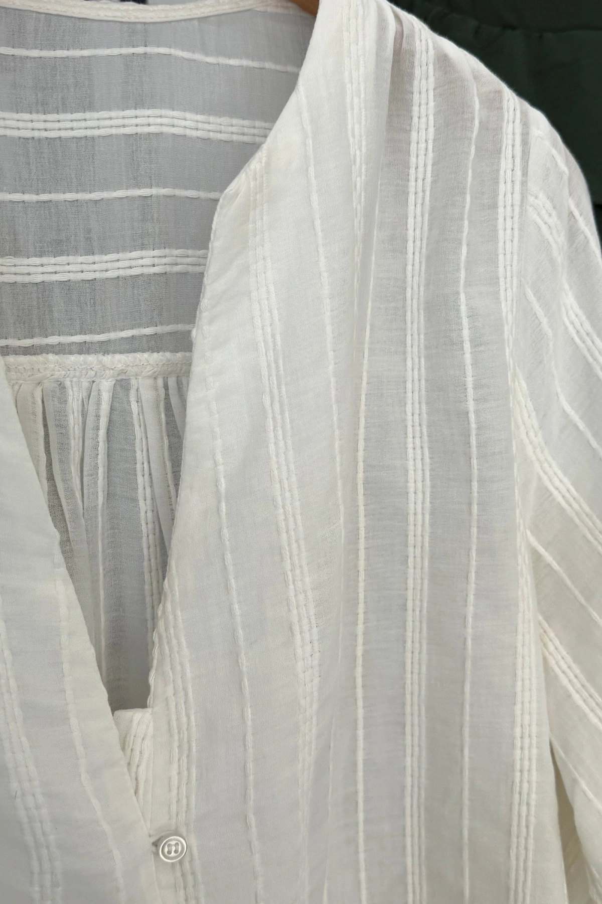 V Yaka Düğmeli Bohem Gömlek