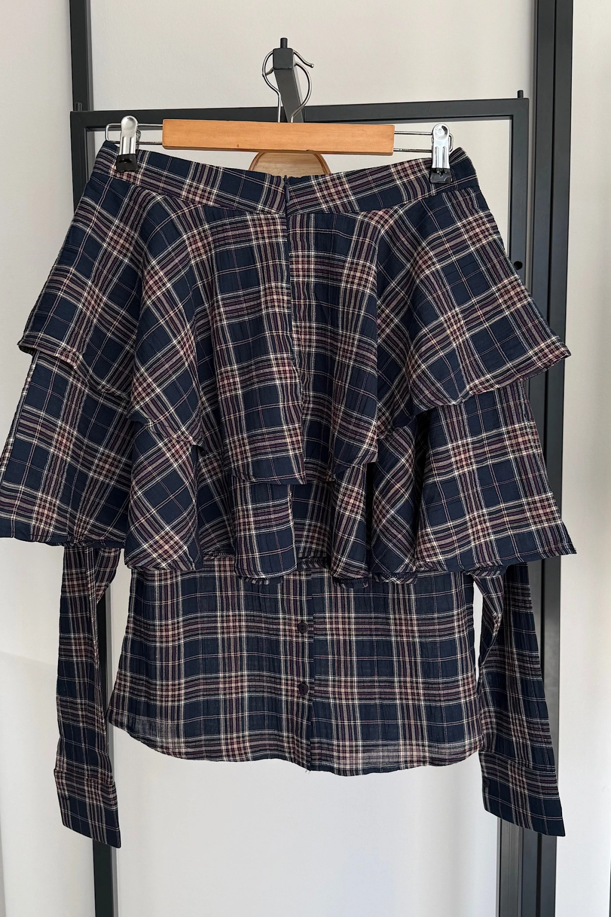 Eteği Katlı Ekose Gömlek Takım