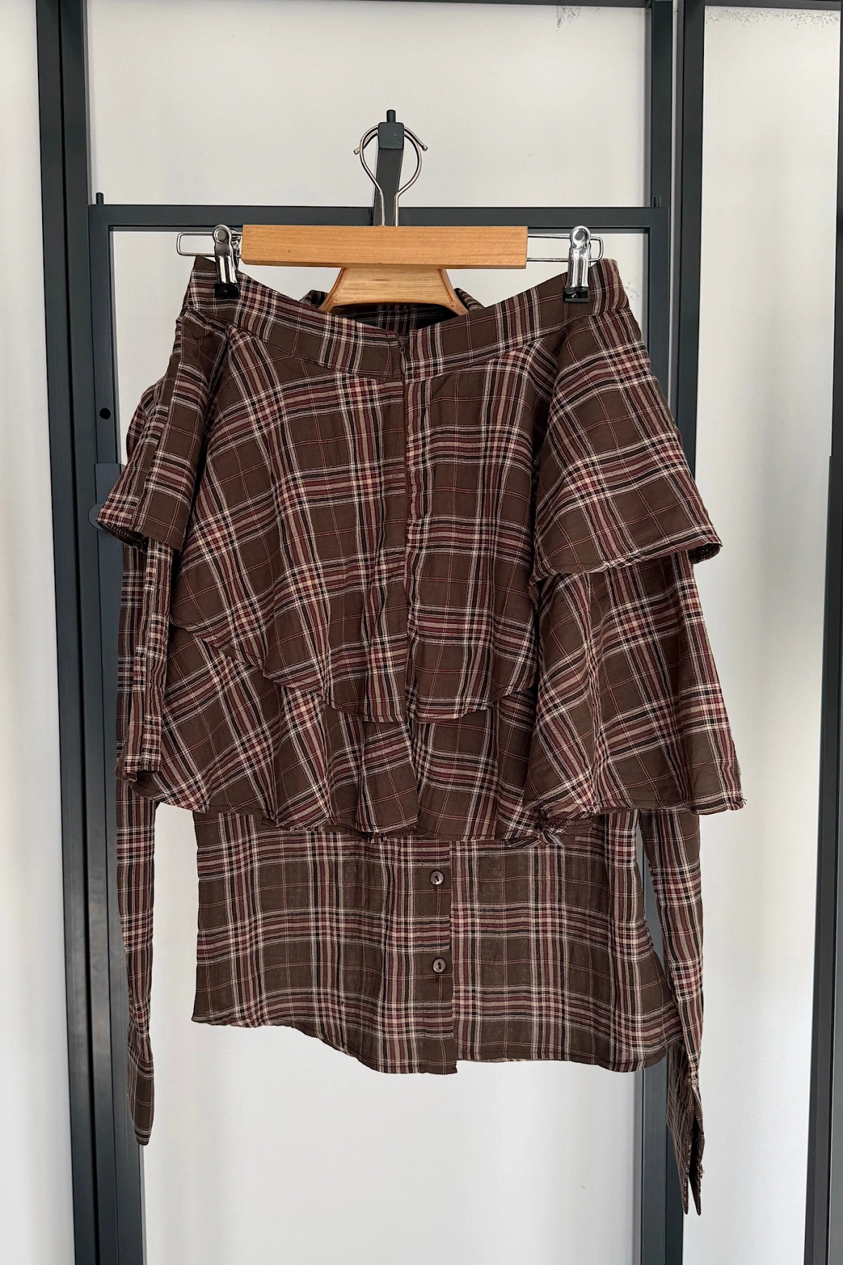 Eteği Katlı Ekose Gömlek Takım Kahverengi