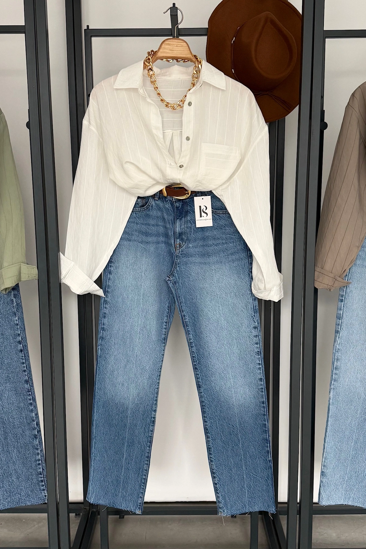 Bs Tek Cepli Dokumalı Gömlek Beyaz