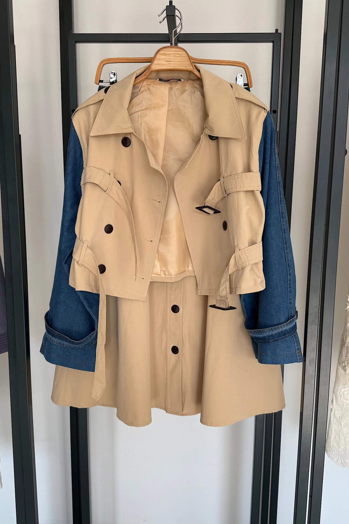 Kot Detaylı Etek Ceket Takım Krem