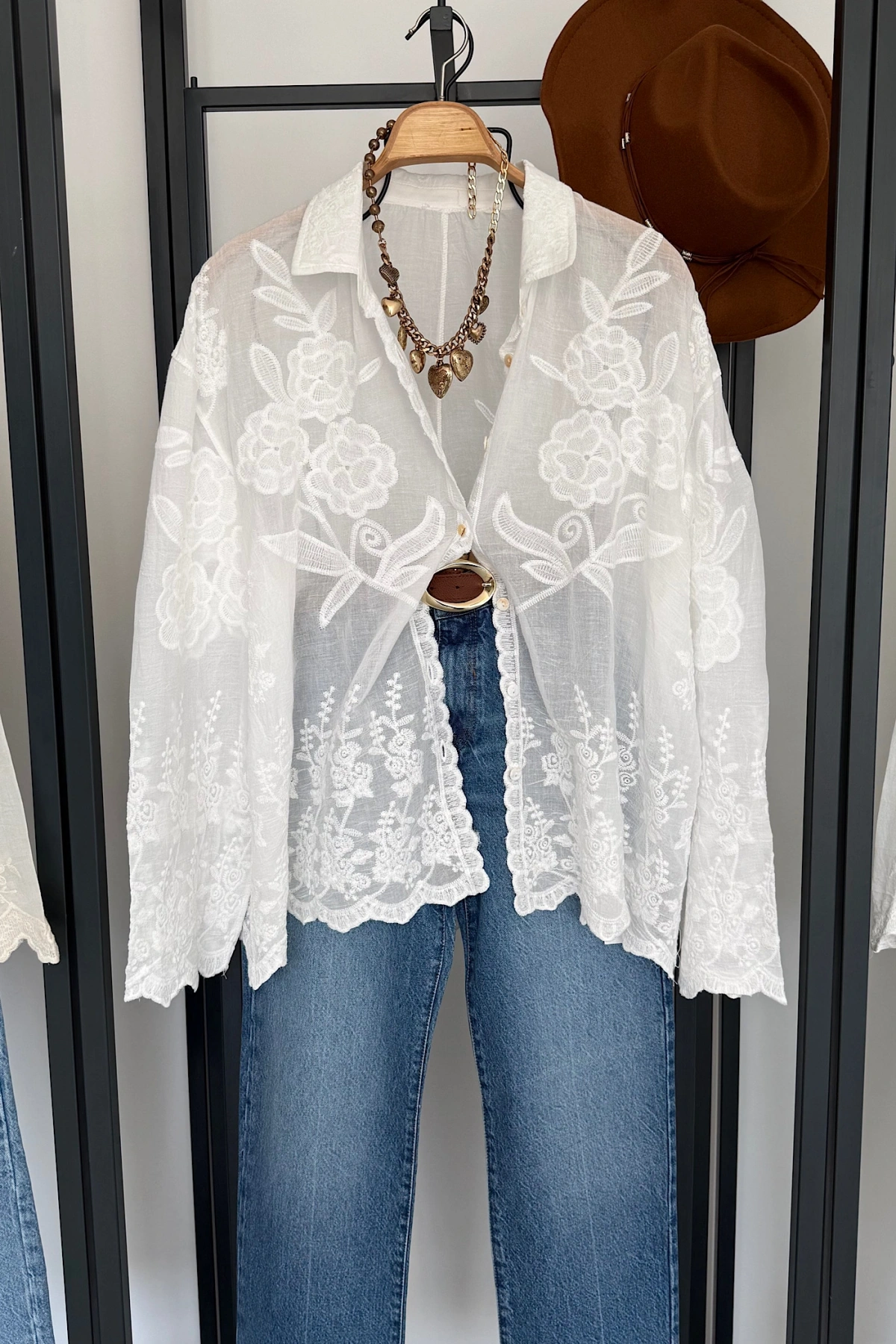 Luka Nakışlı Premium Gömlek Ekru