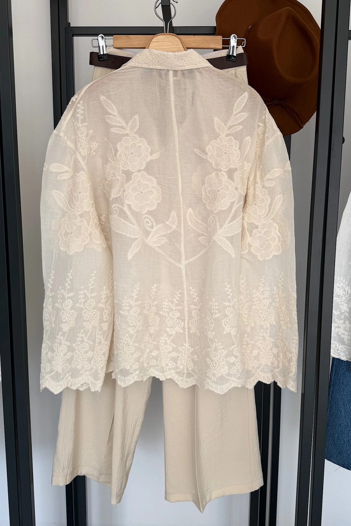 Luka Nakışlı Premium Gömlek Natural