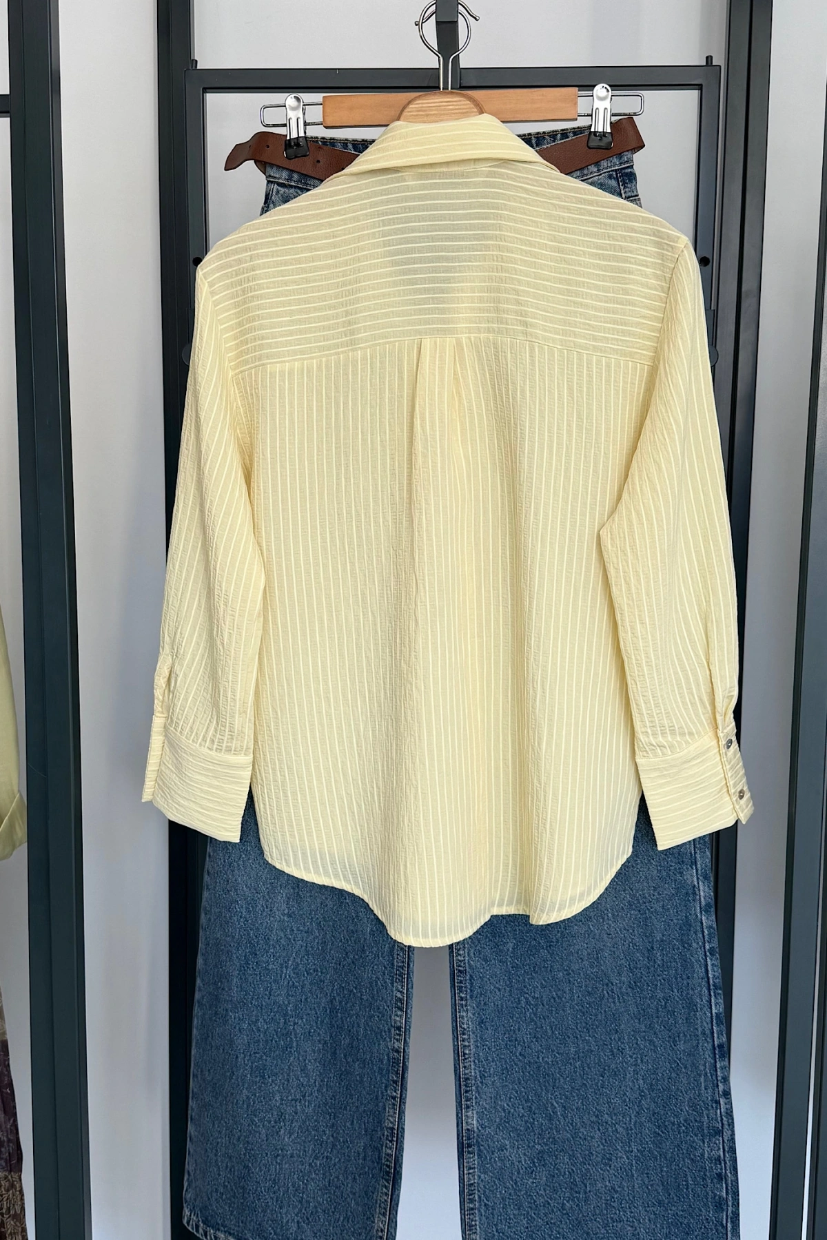 Çizgi Desenli Gömlek Sarı