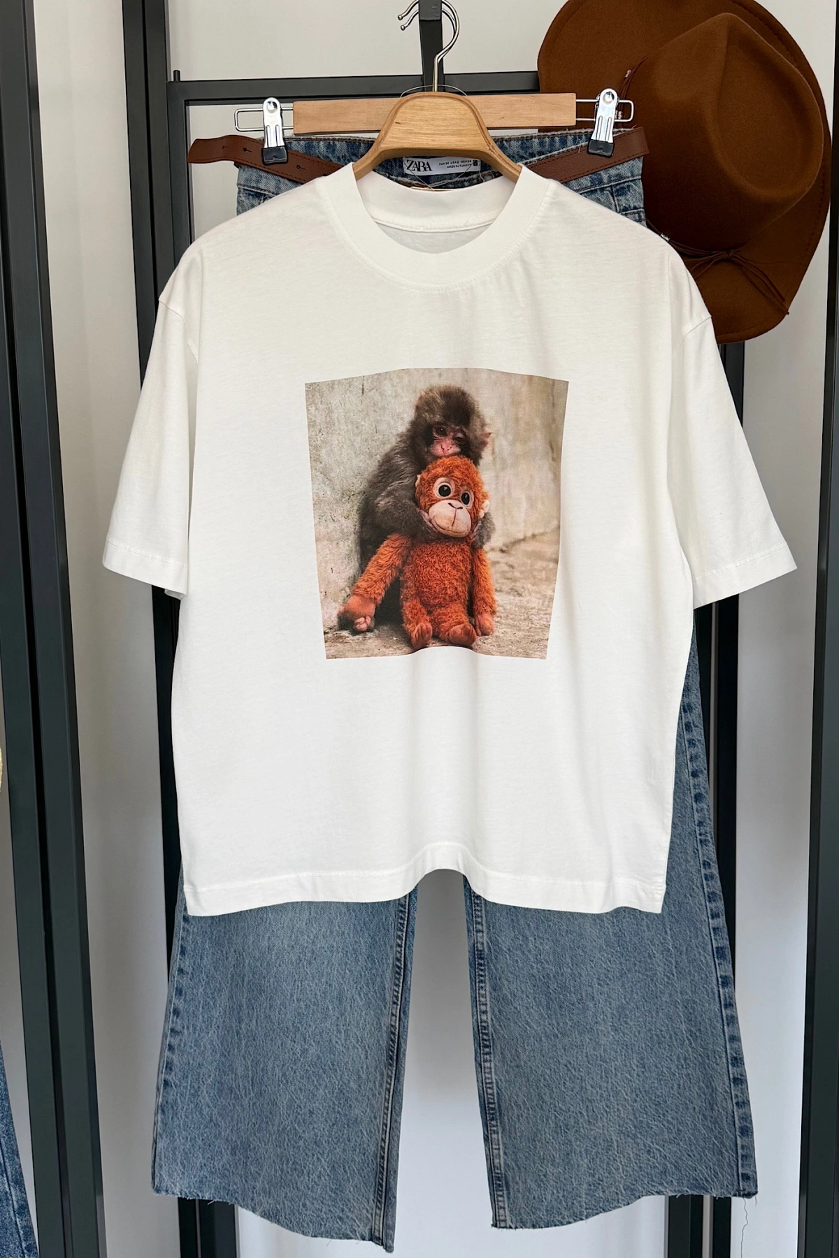 Punch Baskılı T-Shirt Ekru