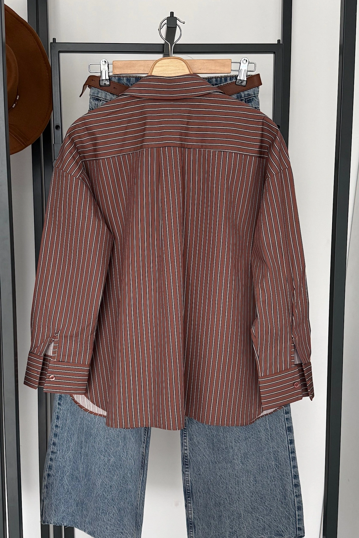 Oversize Çizgili Cepli Gömlek Kahverengi