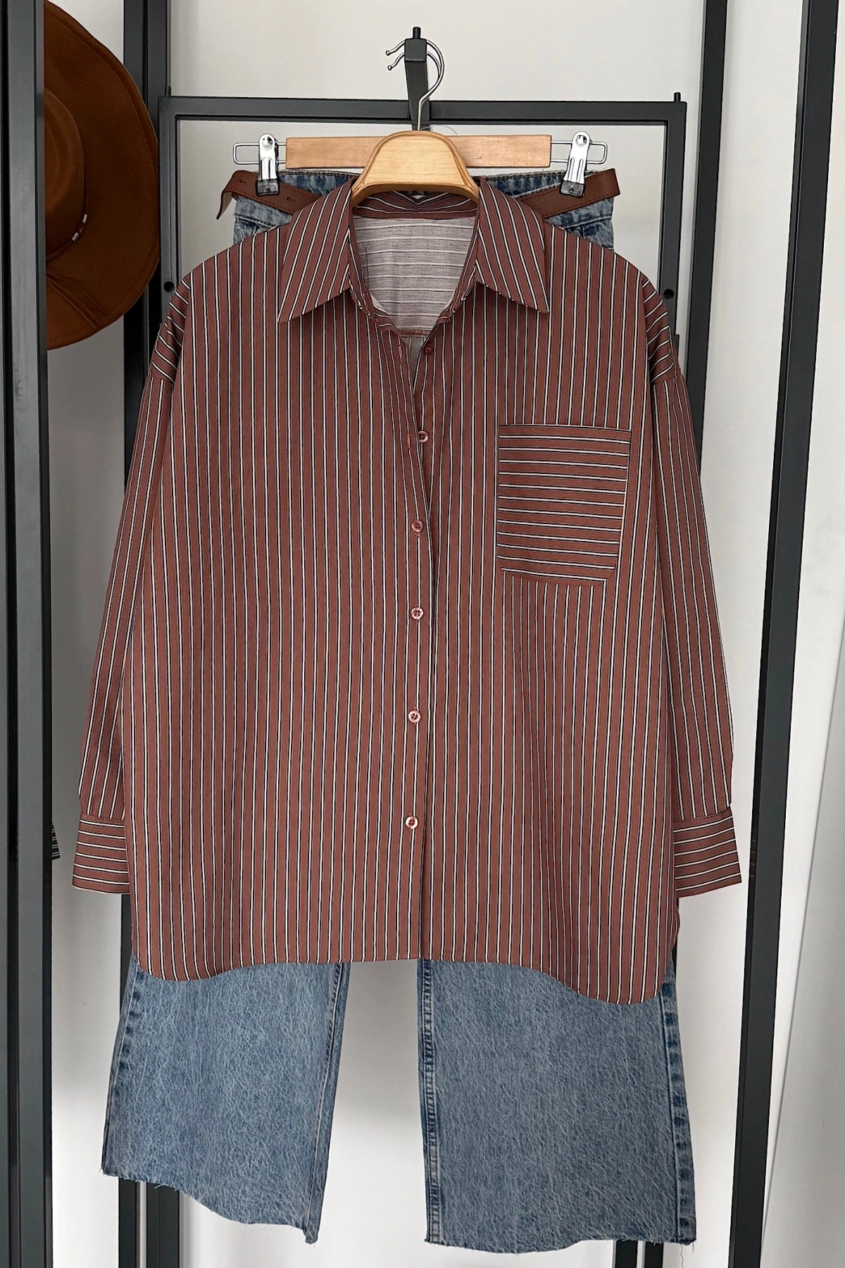 Oversize Çizgili Cepli Gömlek Kahverengi