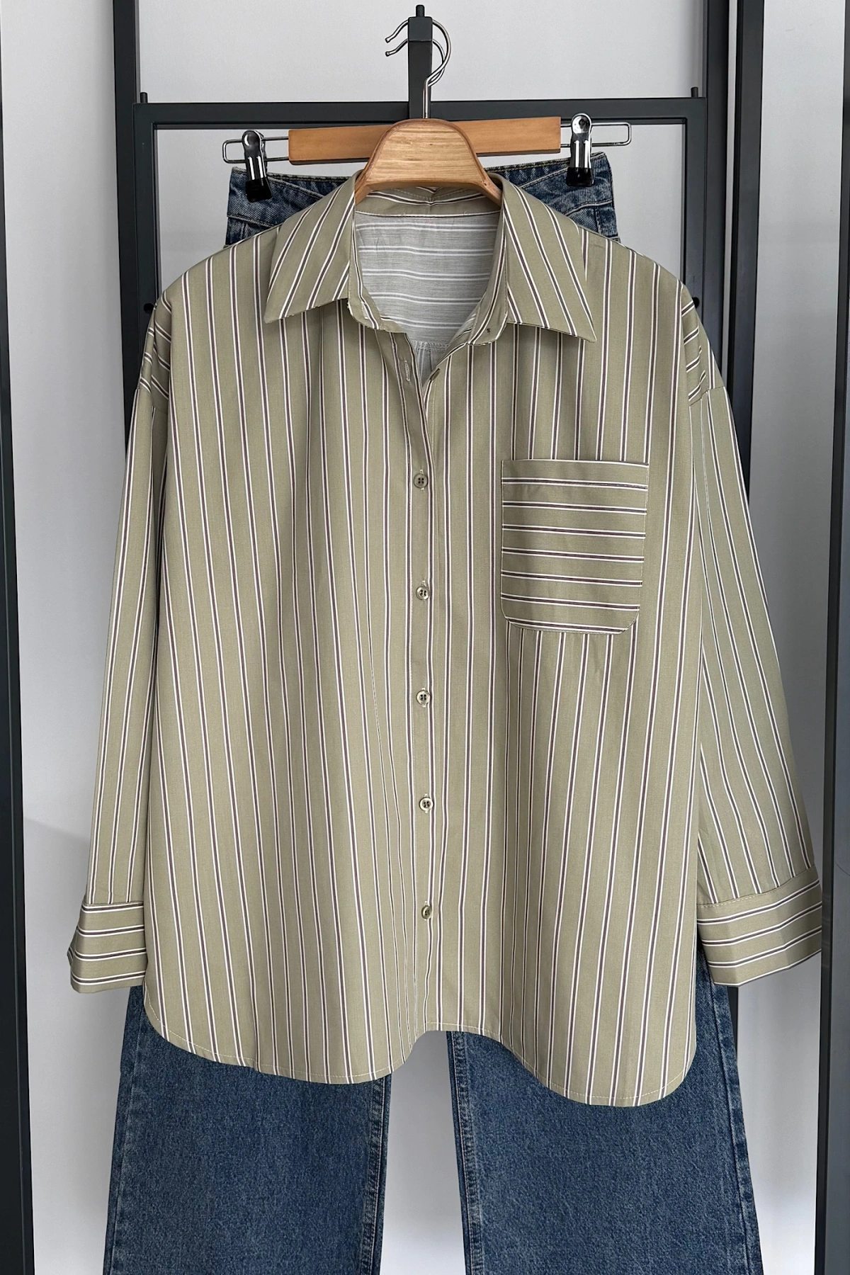 Oversize Çizgili Cepli Gömlek Açık Yeşil