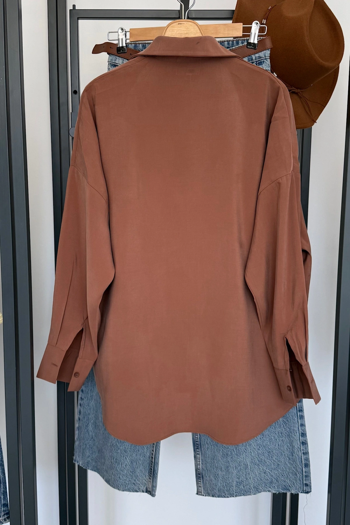 Dökümlü Tensel Oversize Gömlek Kahverengi