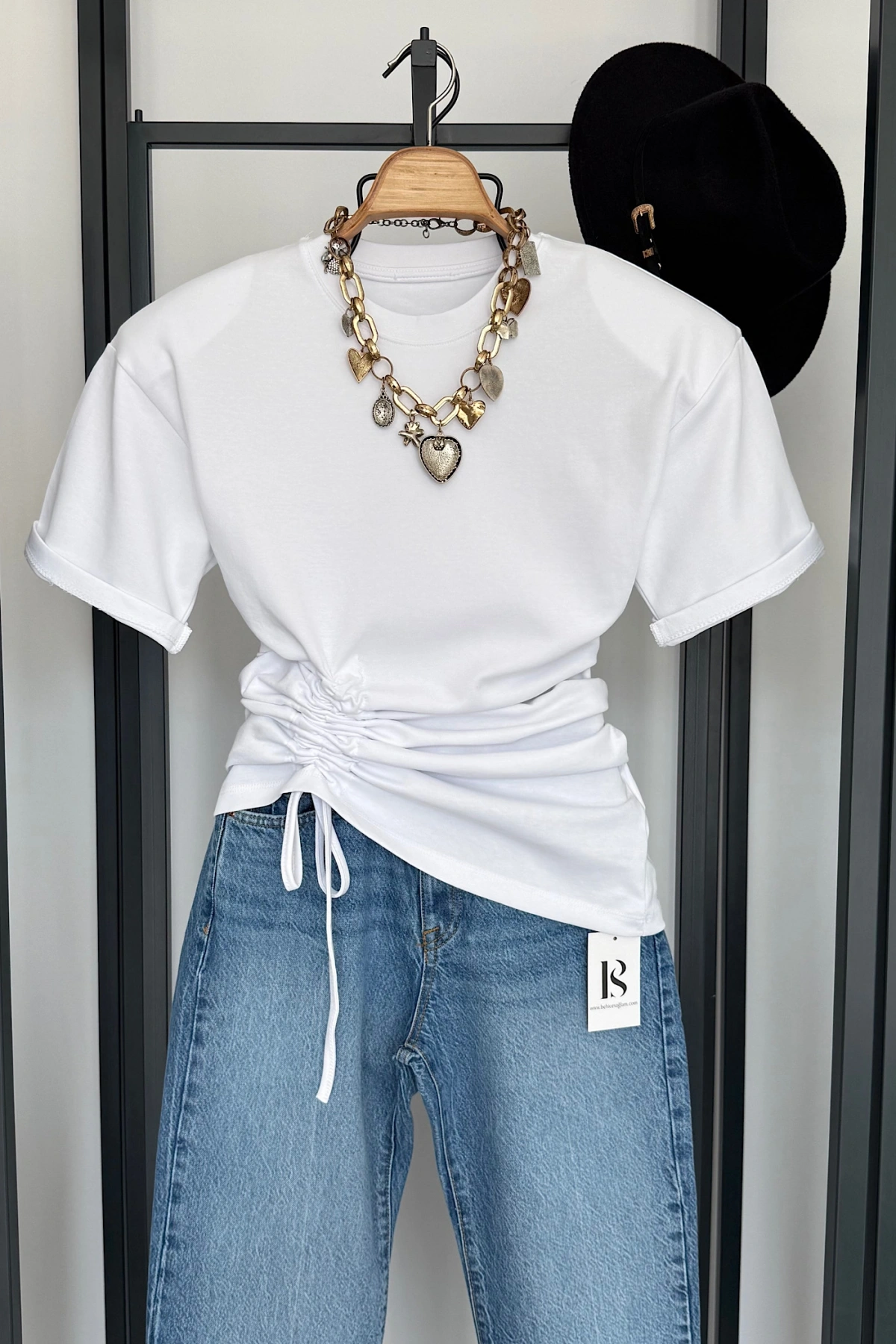 Yandan Büzgülü Bluz Beyaz