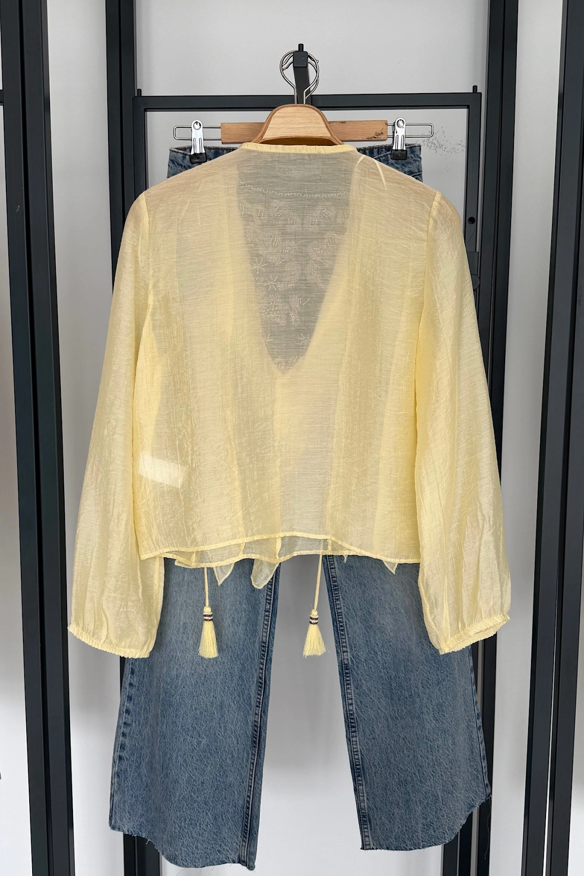 Fırfırlı Bağlamalı Gömlek Sarı