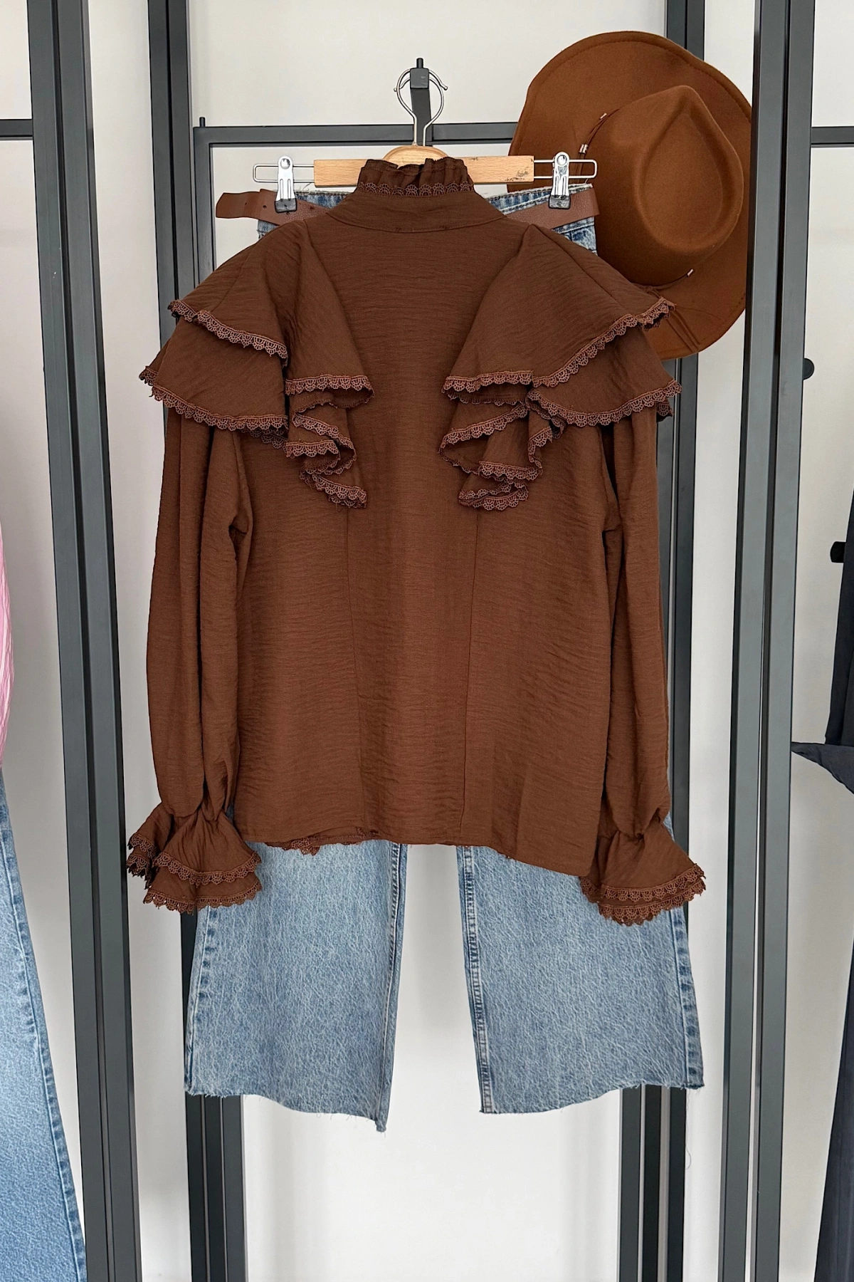 Siena Vintage Fırfır Gömlek Kahverengi