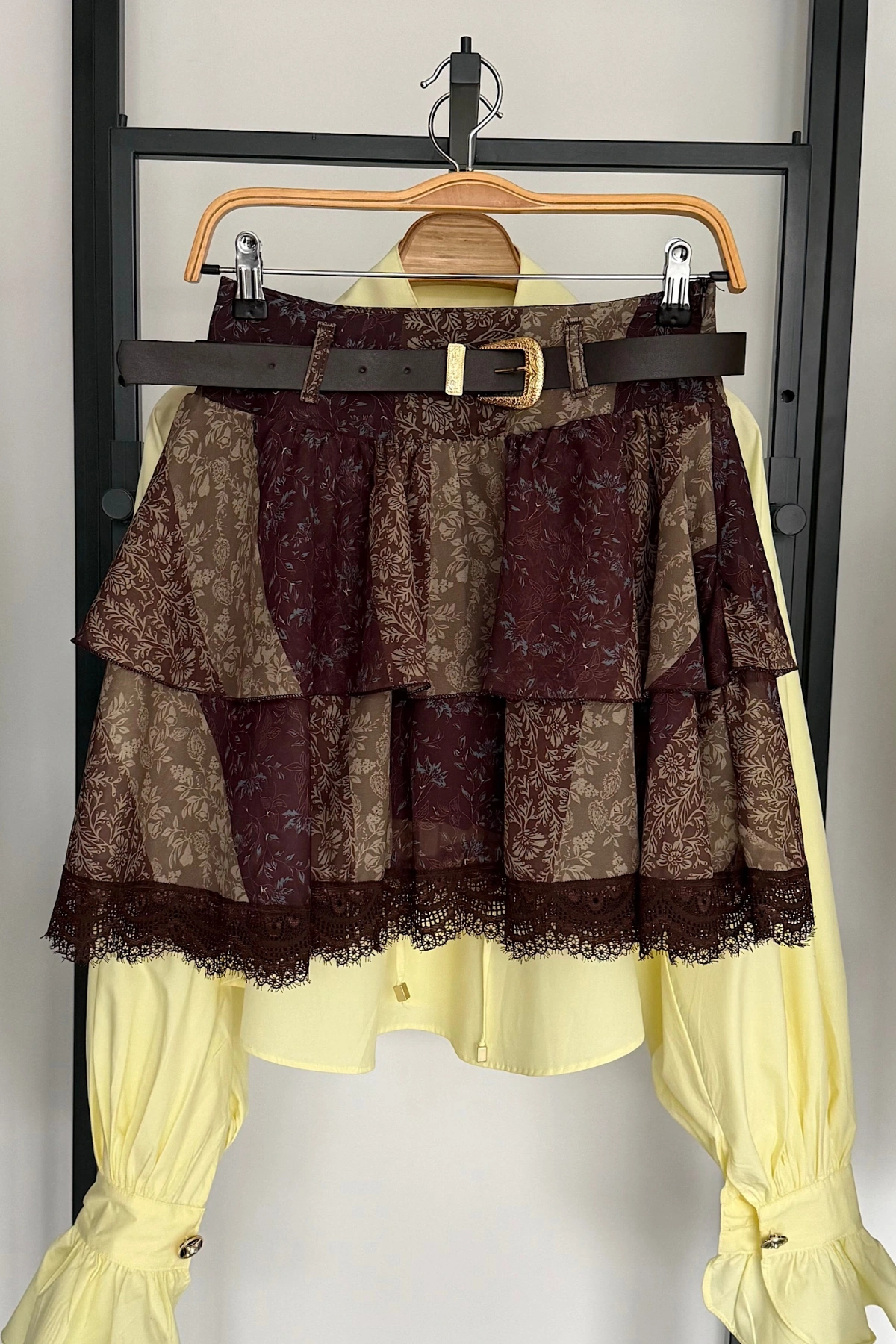 Etek Ucu Dantelli Kat Kat Etek Yeşil