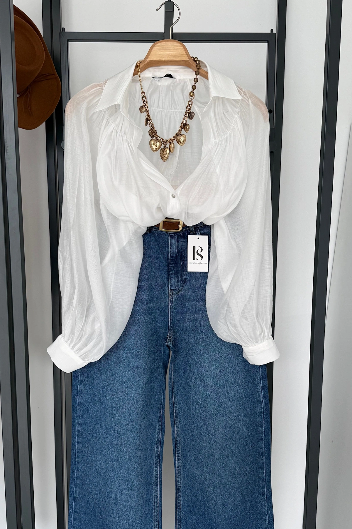 Balon Kol Dökümlü Gömlek Beyaz