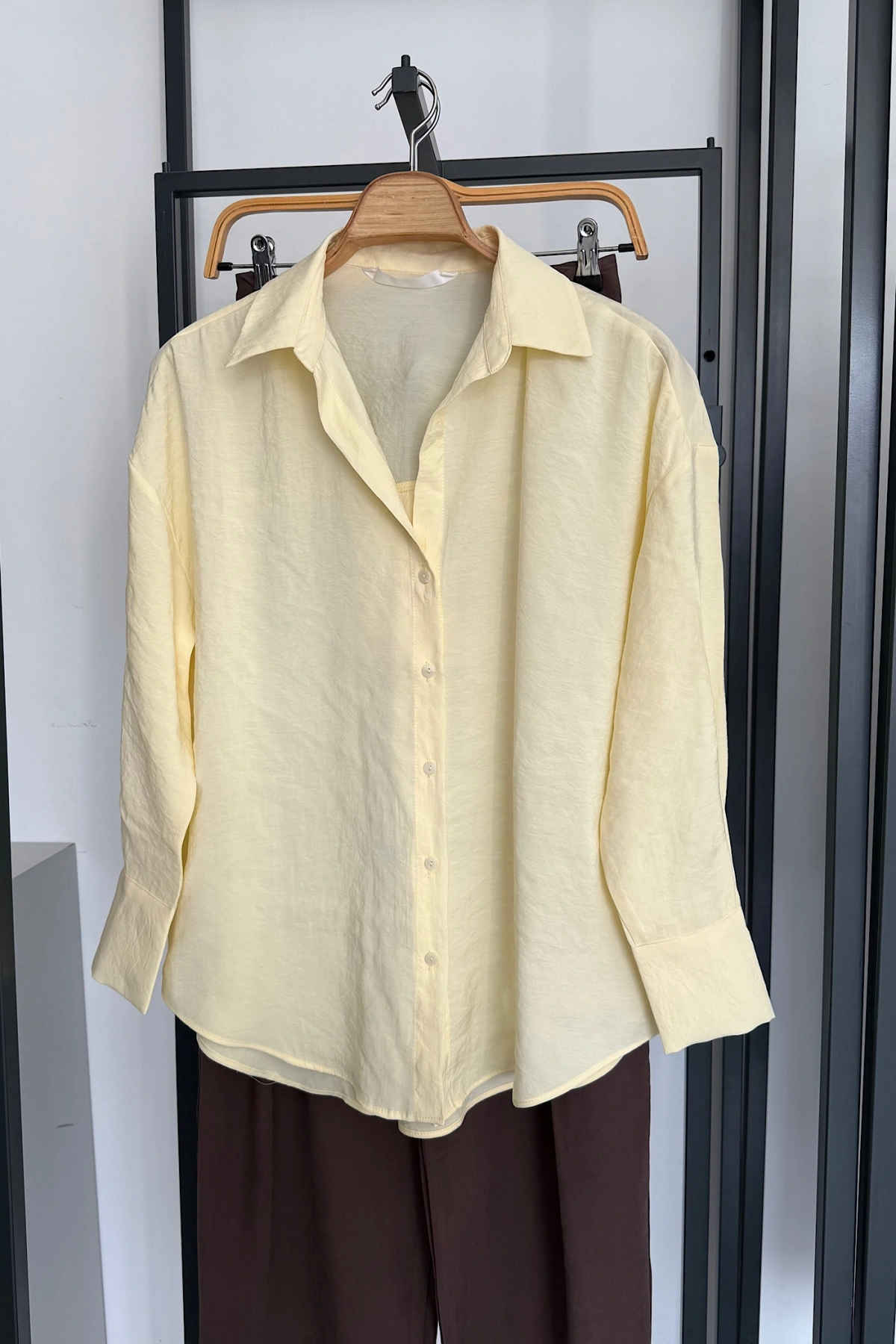 Modal V Yaka Gömlek Sarı