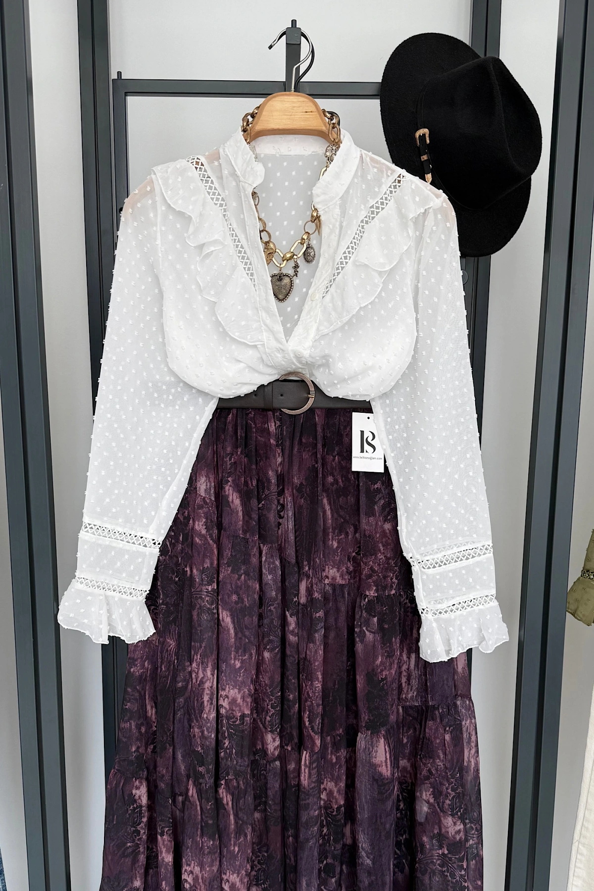 Güpürlü Hakim Yaka Gömlek Beyaz