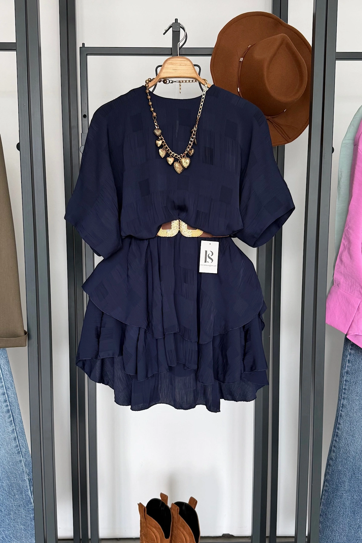 Eteği Katlı Mini Elbise Lacivert