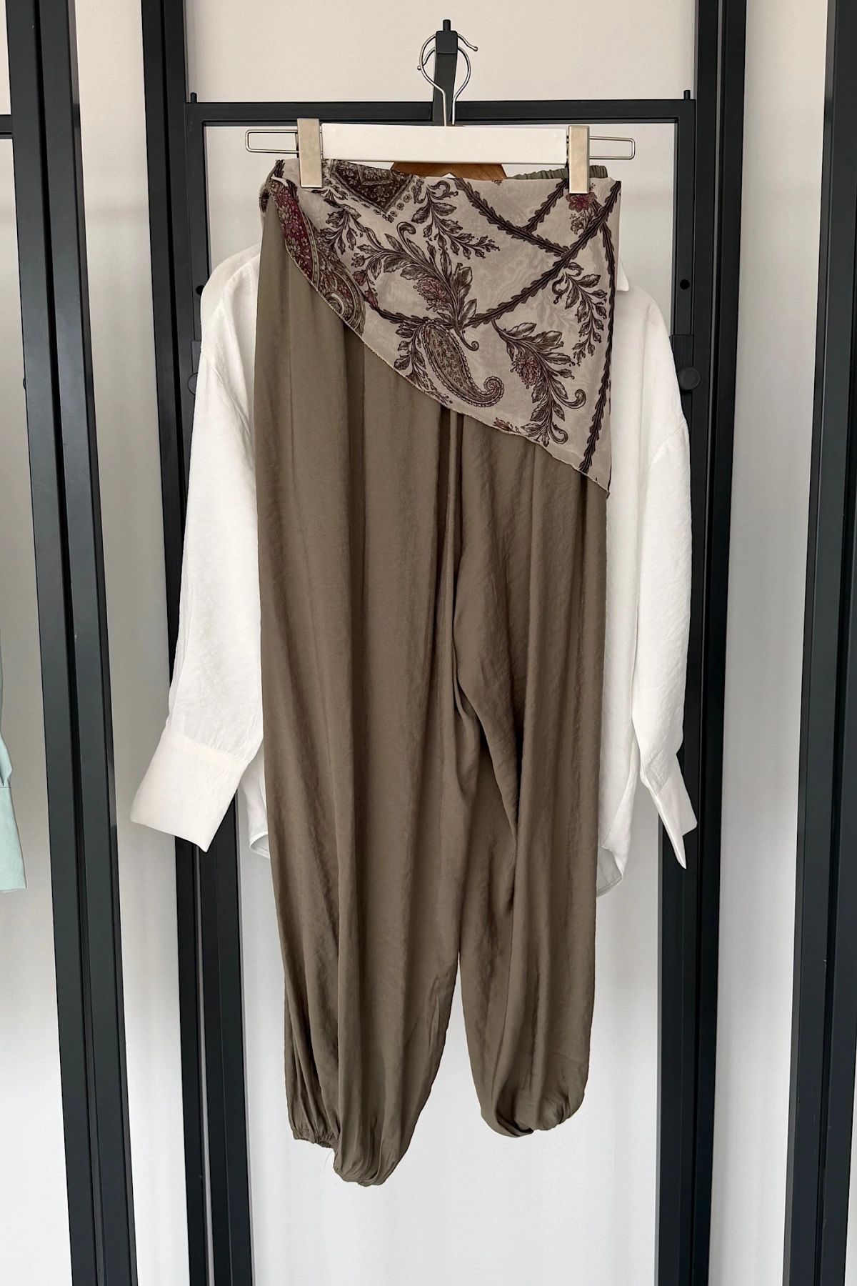 Kendinden Şal Detaylı Şalvar Pantolon Haki