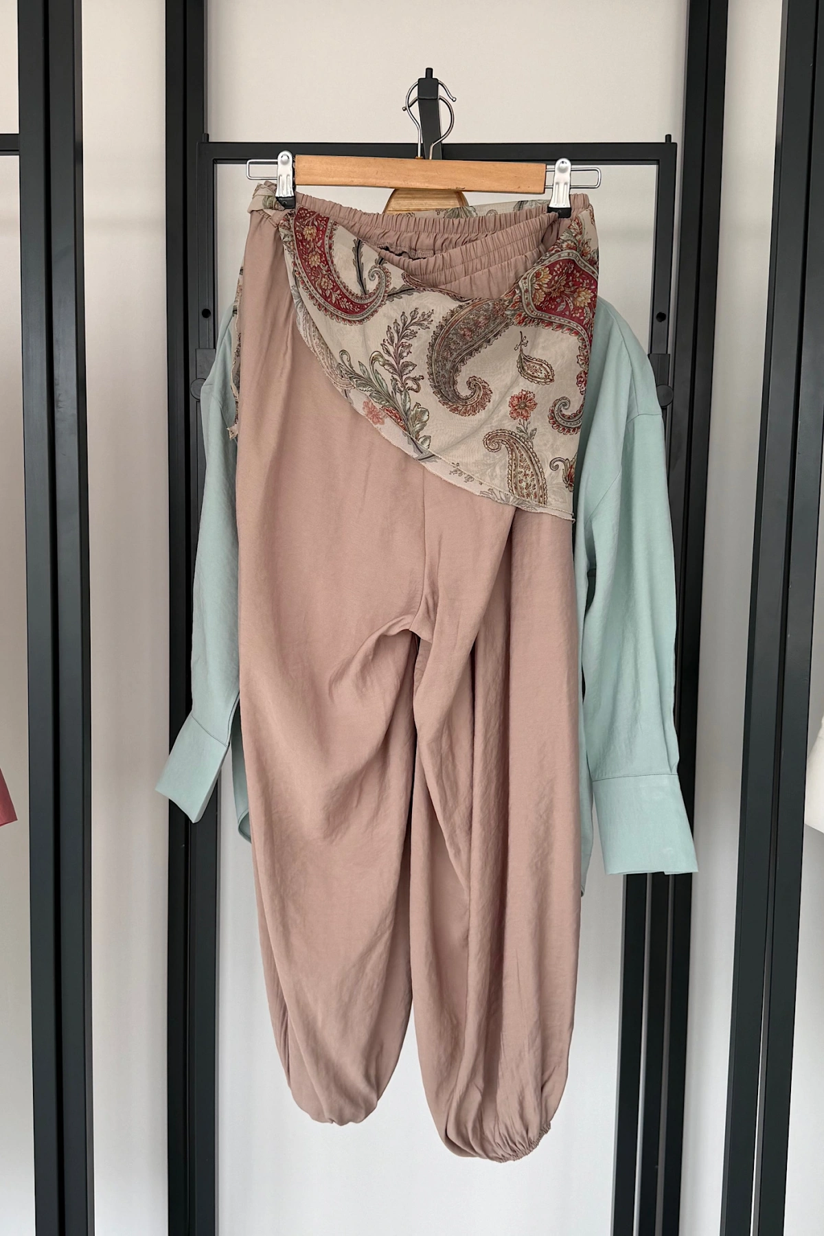 Kendinden Şal Detaylı Şalvar Pantolon Bej