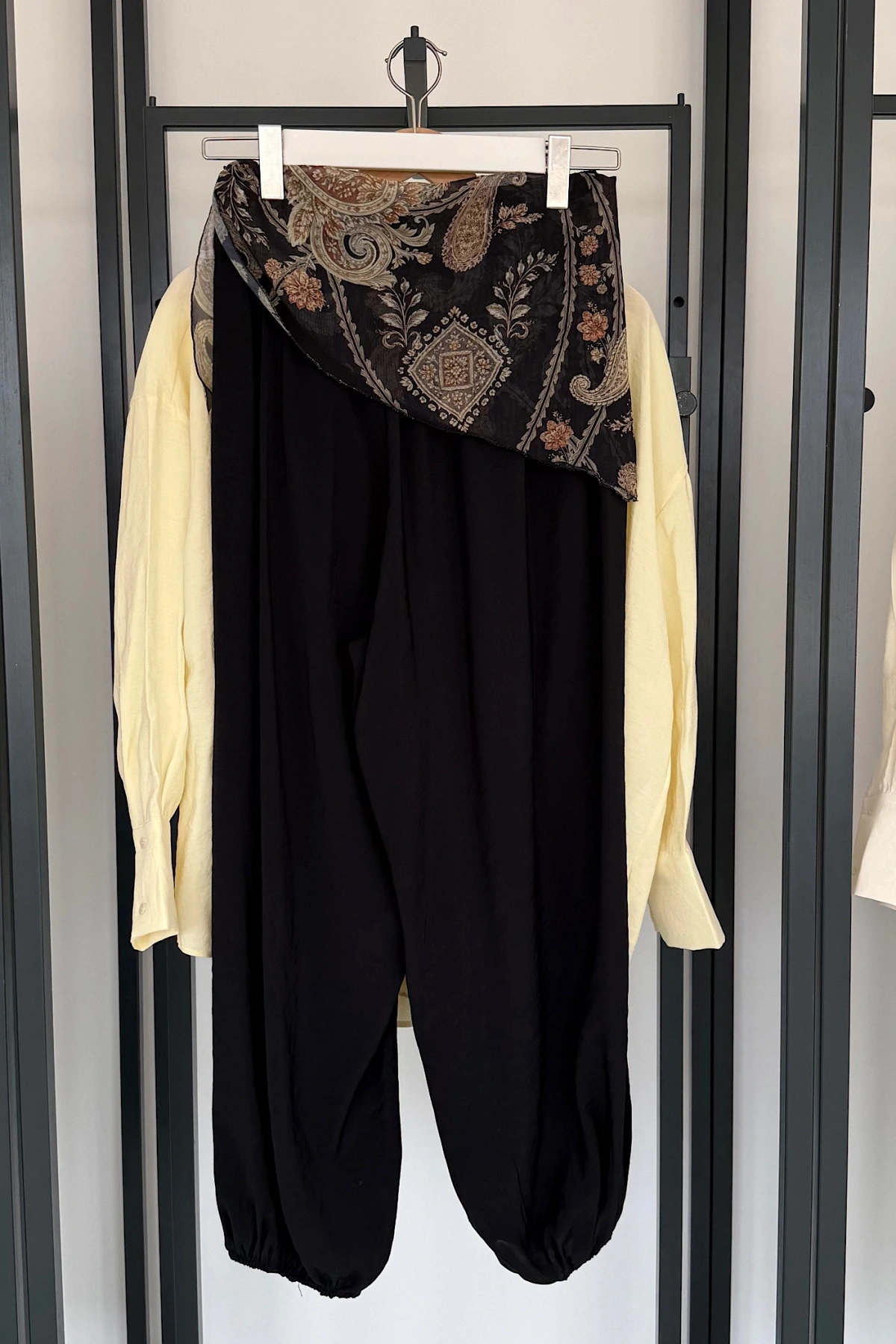 Kendinden Şal Detaylı Şalvar Pantolon Siyah